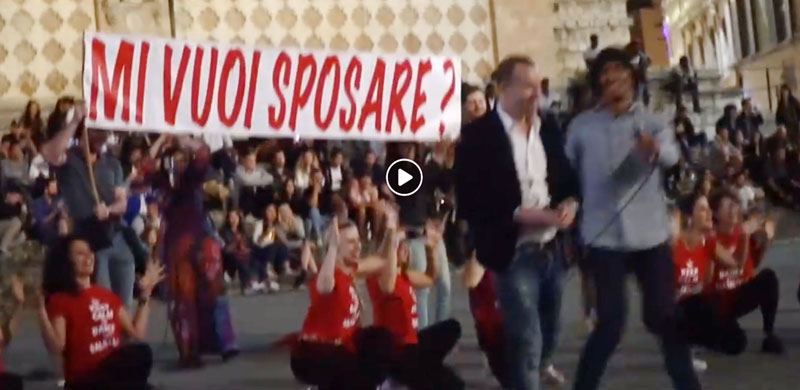 Da Cesenatico a Perugia per il fatidico sì… a sorpresa IL VIDEO
