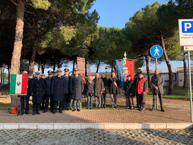 Giorno della Memoria: una corona per le vittime dell’Olocausto