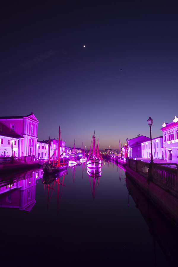 porto canale cesenatico rosa