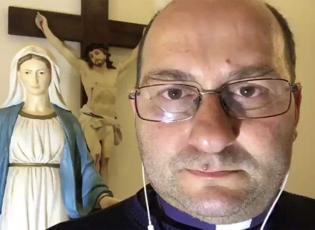 Ci risiamo: Don Mirco ancora nel mirino di Gayburg