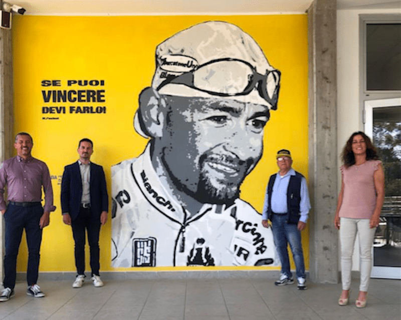 Un grande murales in ricordo di Marco Pantani
