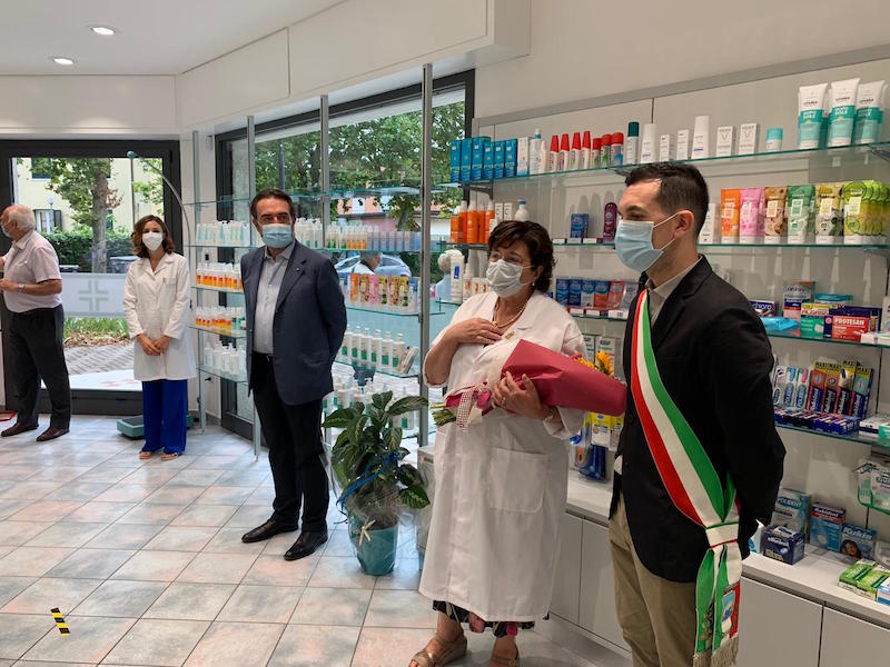 A Ponente ha aperto la nuova farmacia San Pietro