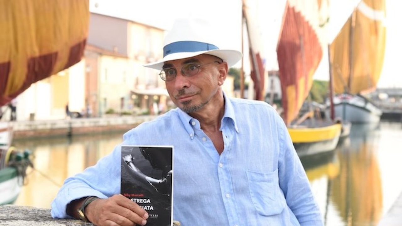 Libri, Niky Marcelli torna (in vacanza) sul luogo del delitto