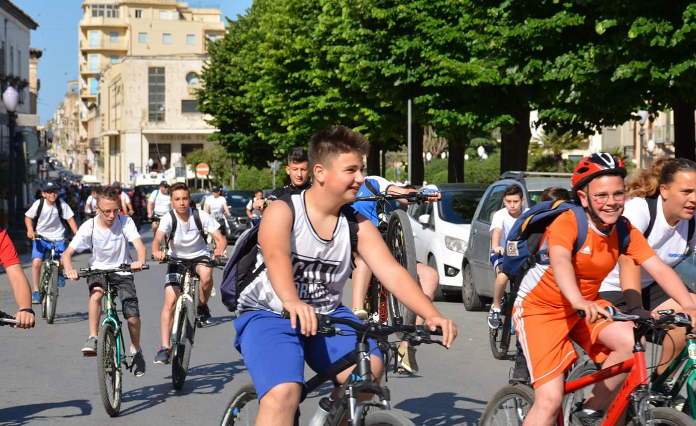 Domani la ciclo-pedalata “green” con gli studenti delle medie