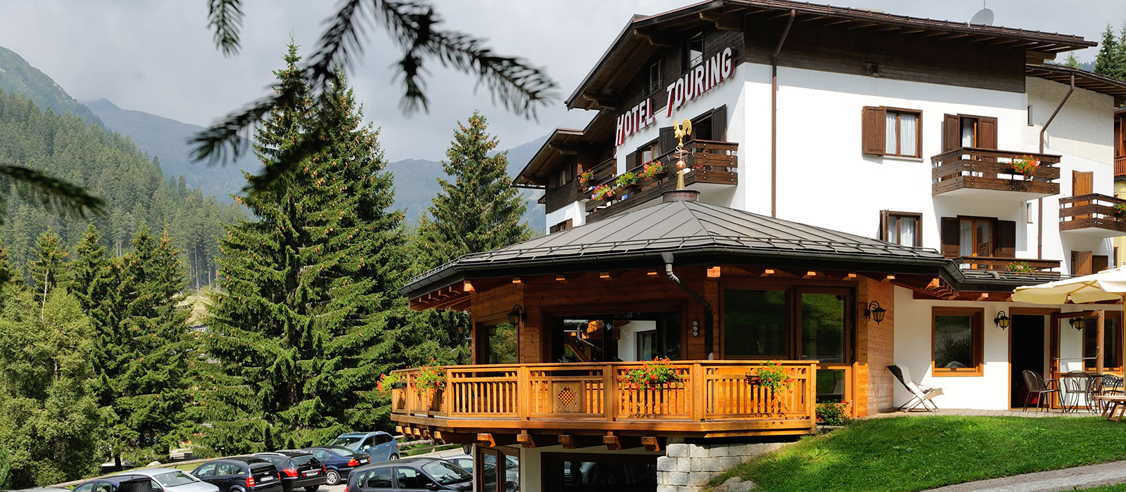 Mamma Tonina a Madonna di Campiglio dorme nello stesso hotel di Marco