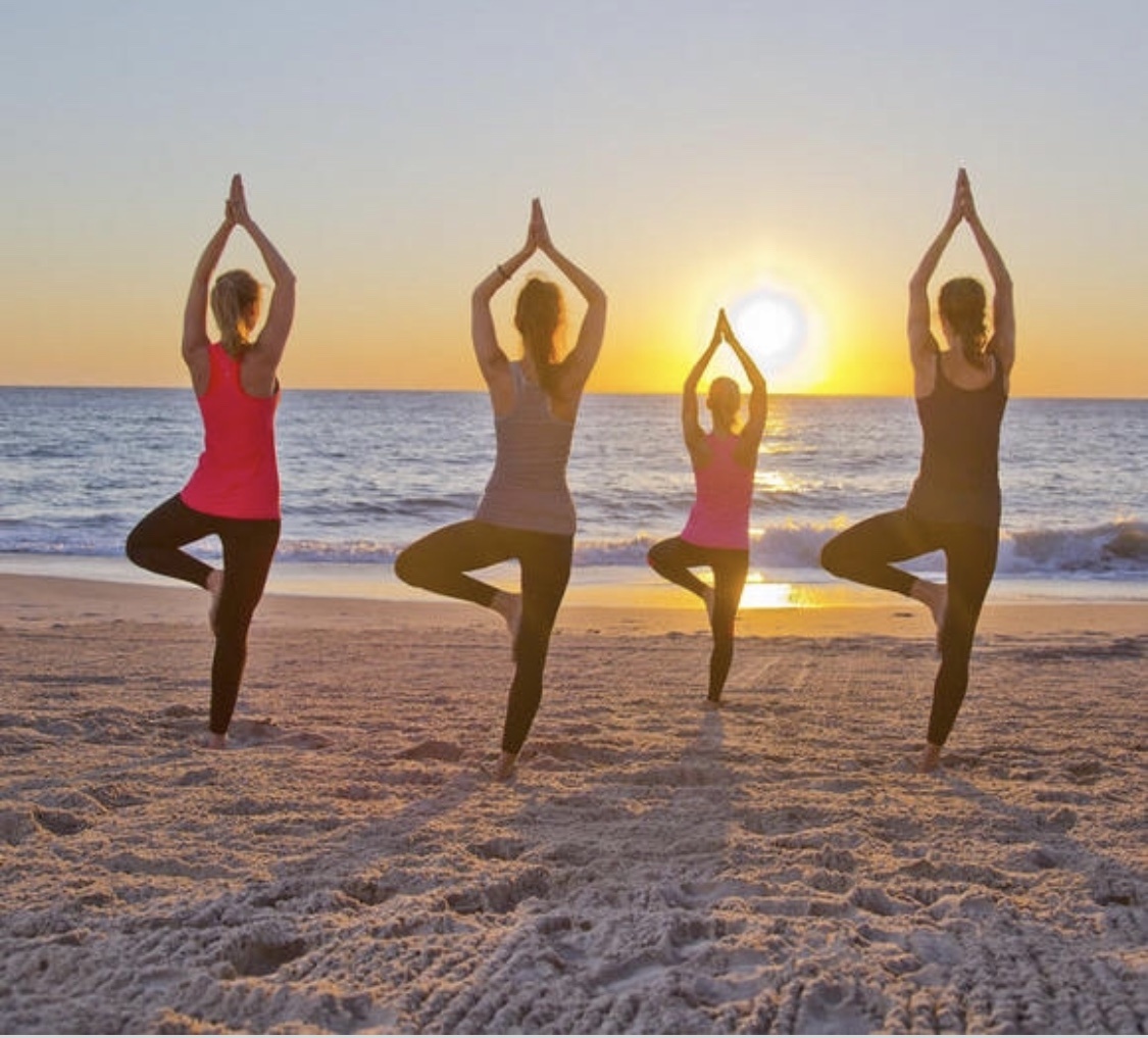 Hai mai fatto yoga e meditazione in spiaggia?