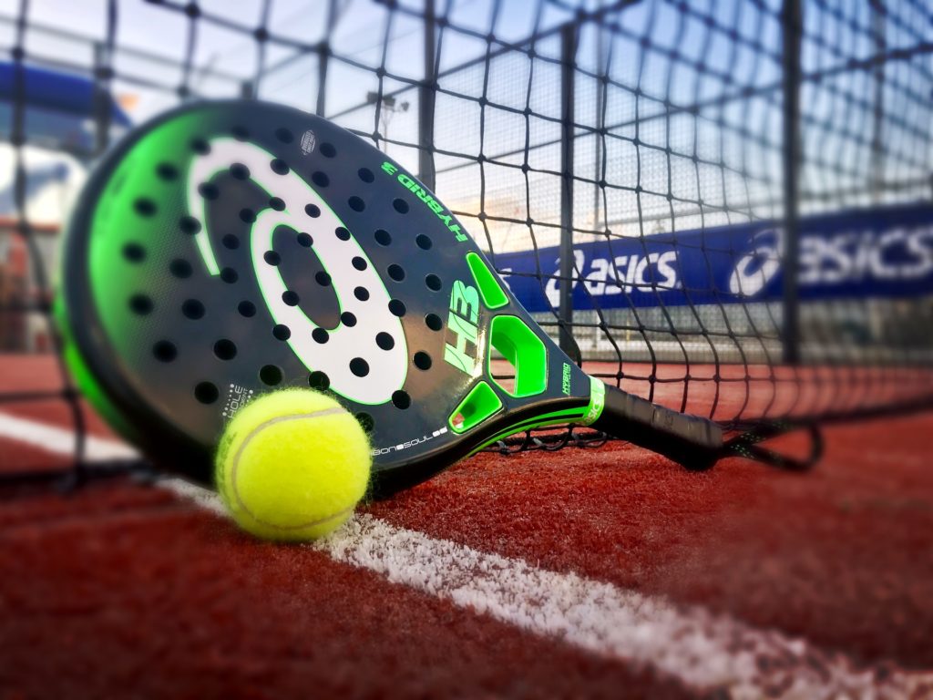 Riccione, positiva giocatrice di padel: torneo annullato