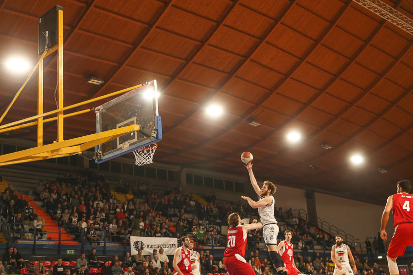 Basket, prove di normalità. Tigers a Imola per la Supercoppa