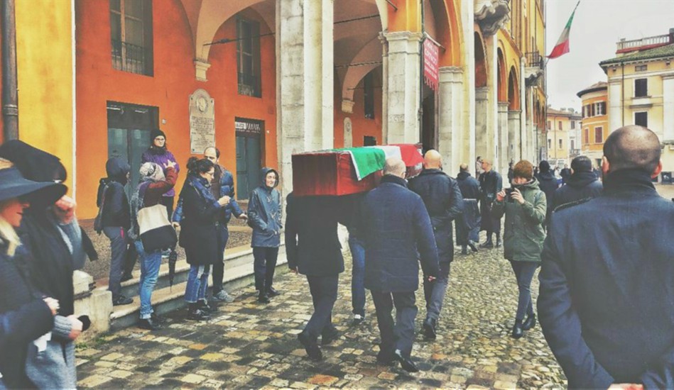 Sfottò al funerali gay, condannati attivisti di Forza Nuova