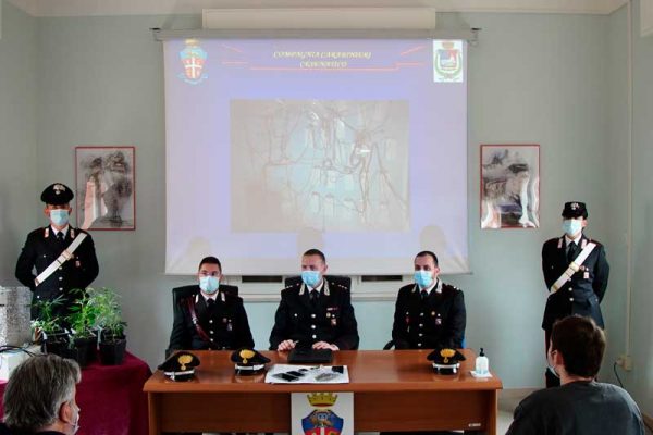 cannabis carabinieri