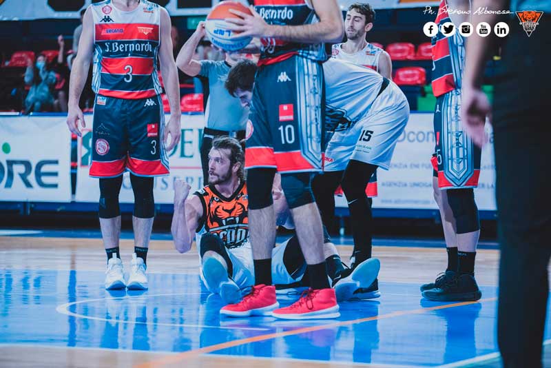 Basket, Tigers brindano con vittoria