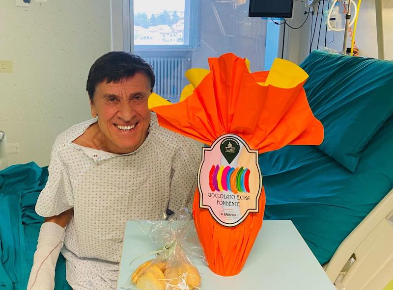 Gianni Morandi è stato dimesso dall’ospedale Bufalini