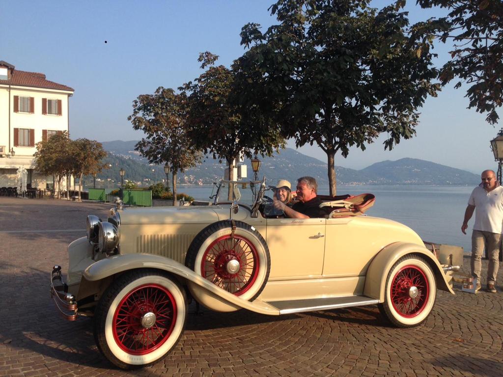 Concorso Eleganza con auto d’epoca e sfilate