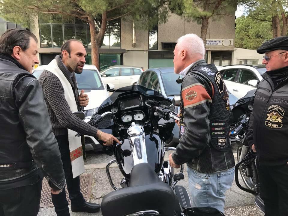 Fede e moto. L’incredibile storia di “Don Harley”