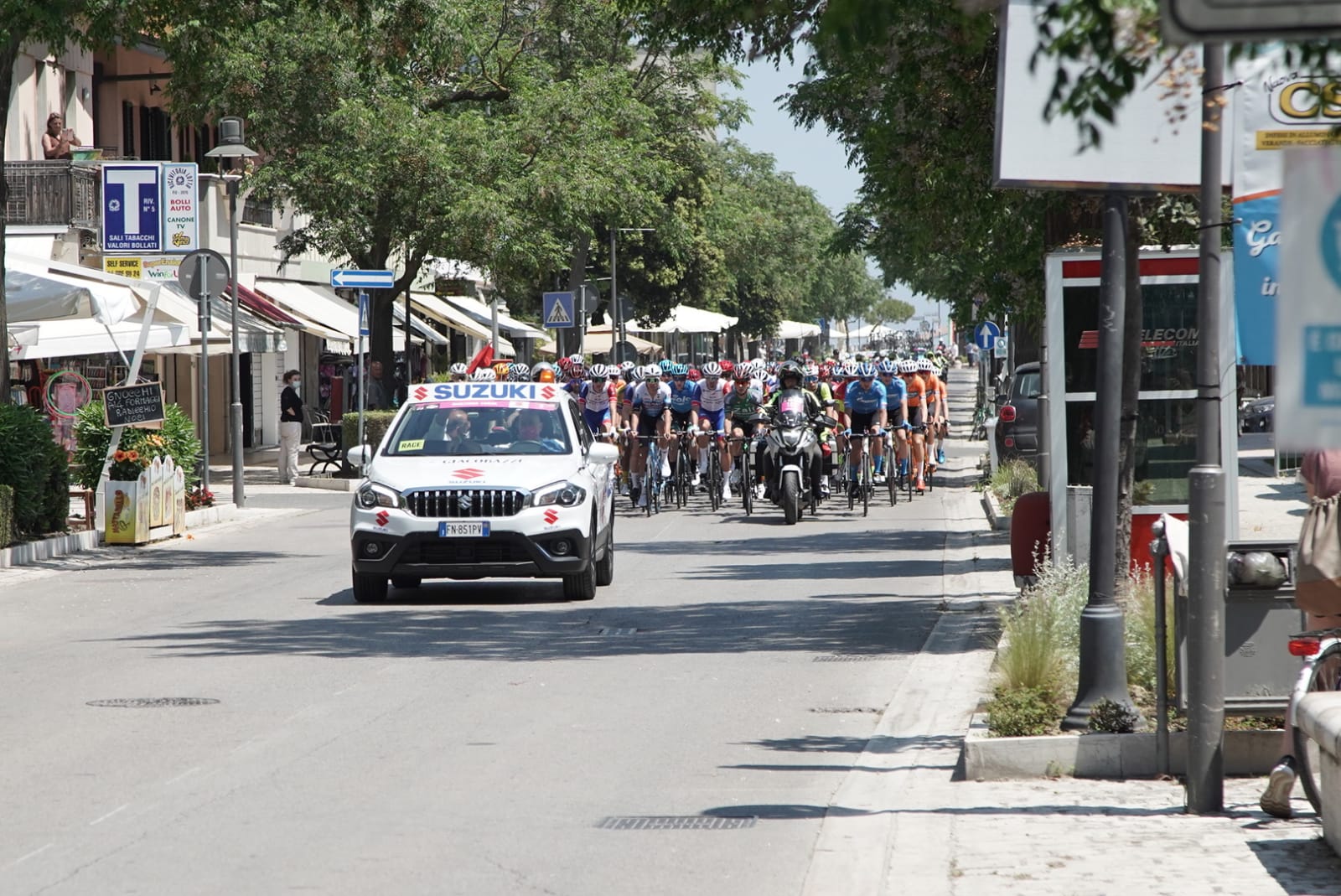 La prima tappa del Giro d’Italia Under 23 è partita da Cesenatico