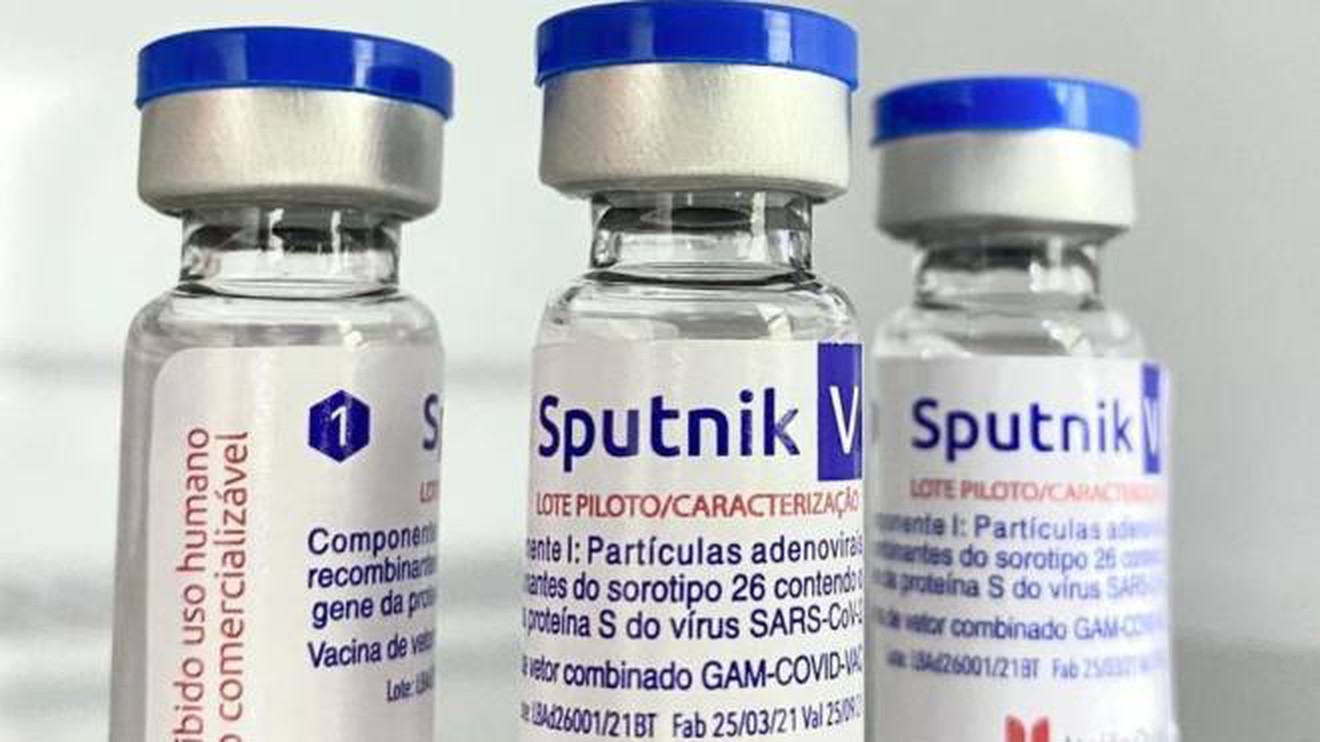 Vaccino Sputnik non riconosciuto: addio ai turisti russi