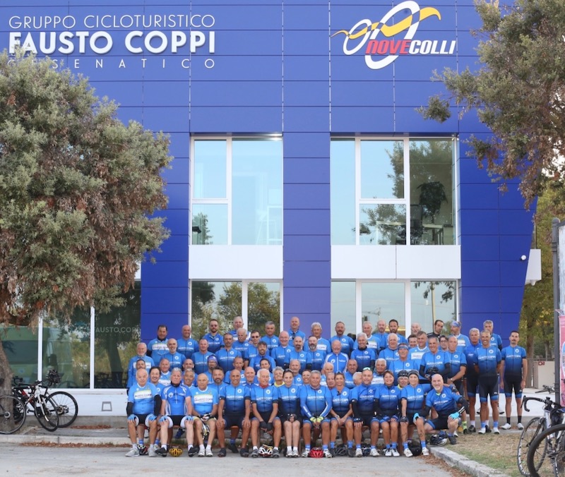 La Fausto Coppi di Cesenatico si prepara alla Nove Colli pedalando