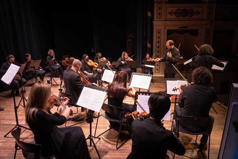 Standing ovation per la Corelli a Teatro