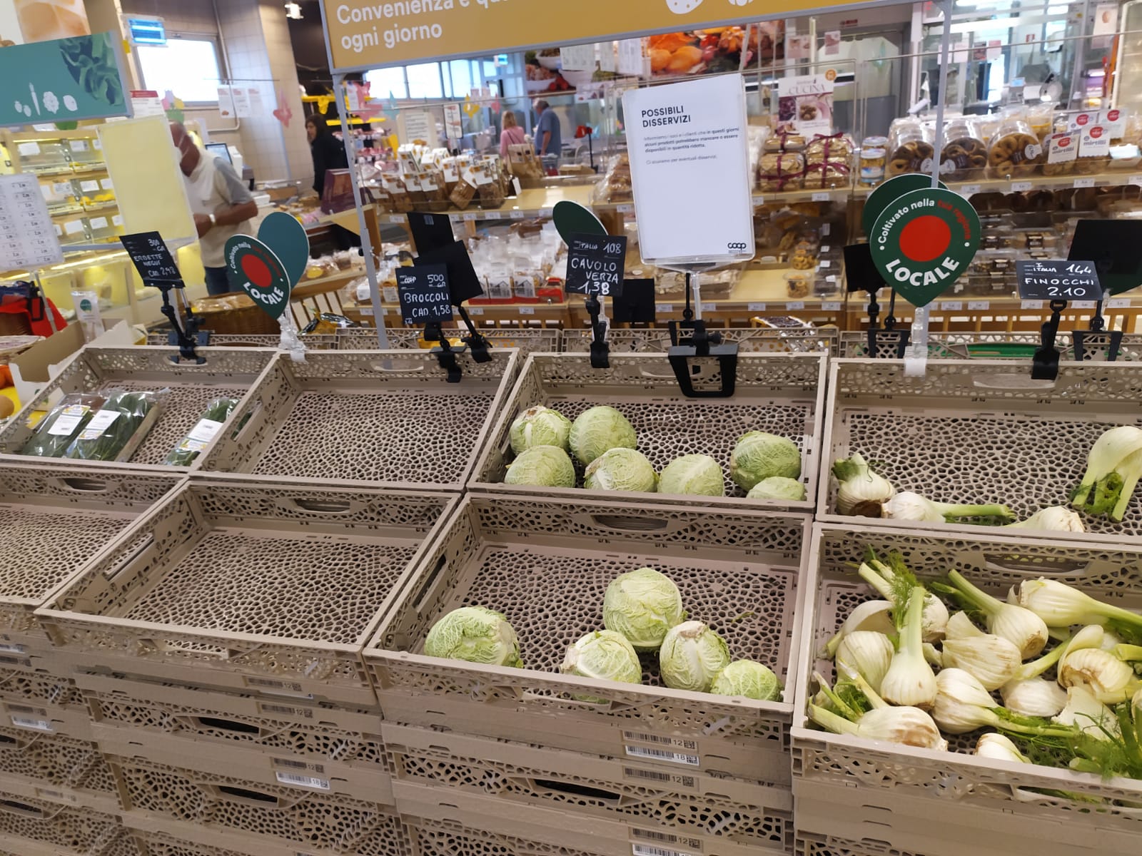 Il caro-gasolio svuota gli scaffali: Coop senza pesce, ortofrutta e latticini