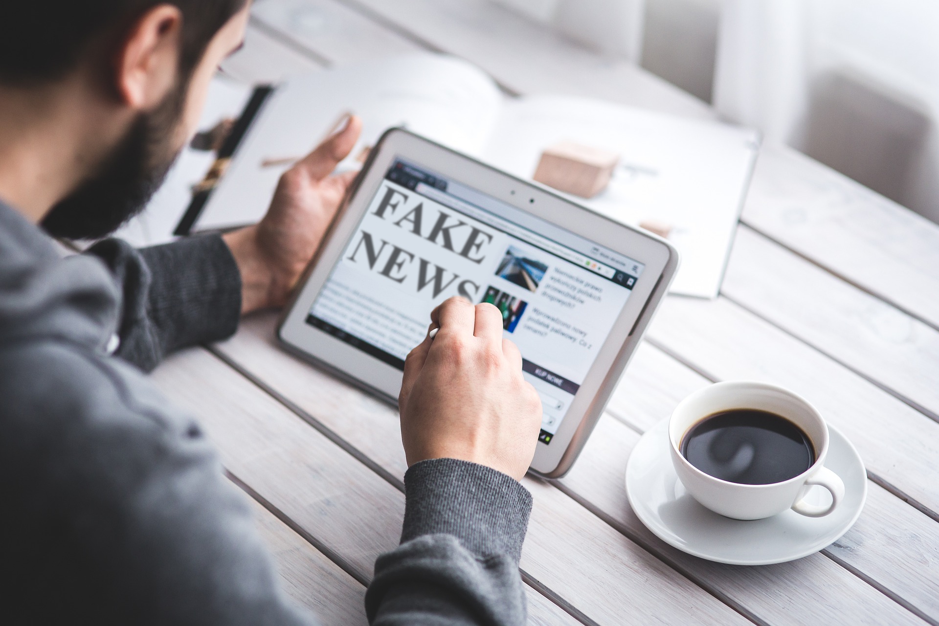 Internet e fake news: quali sono state le più bizzarre del 2021?