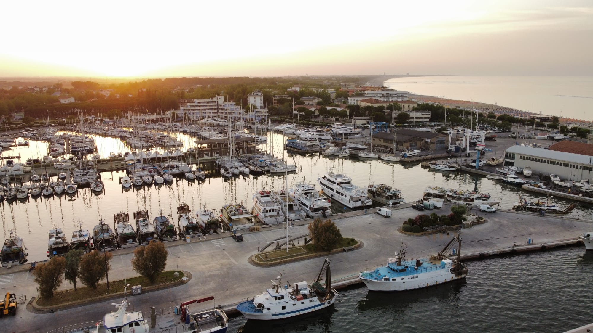 porto cesenatico pesca