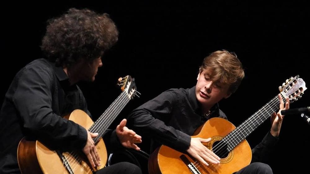 Il duo StriAgo apre i concerti all’alba di Cesenatico