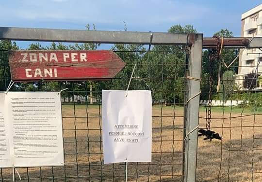 Possibili “bocconi avvelenati” nell’area cani del Parco di Levante