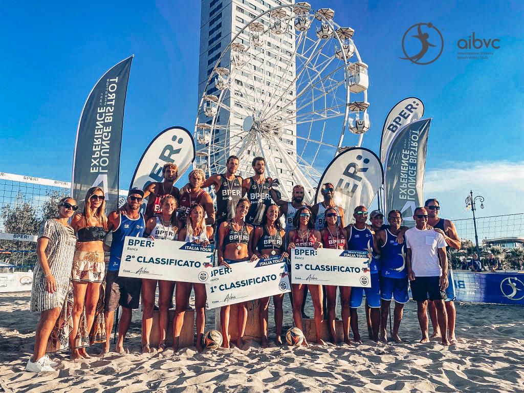 Beach Volley, ecco le star dell’arena di Cesenatico VIDEO