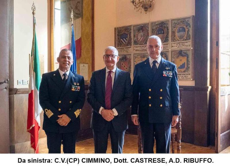 La visita del Comandante Marittimo Nord alle Capitanerie di Porto