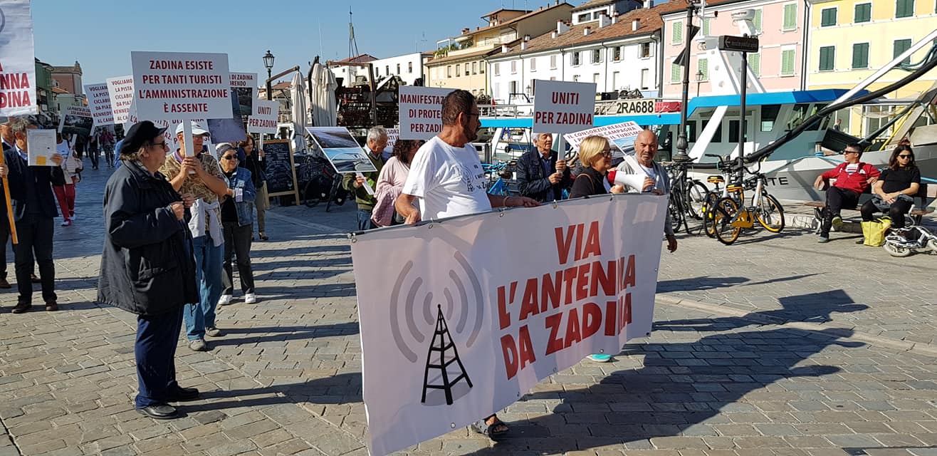 Il comitato “No antenna di Zadina” torna a dare battaglia