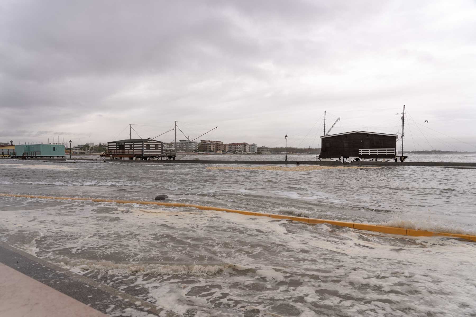 “È crici climatica, non maltempo. E il governo che fa?”