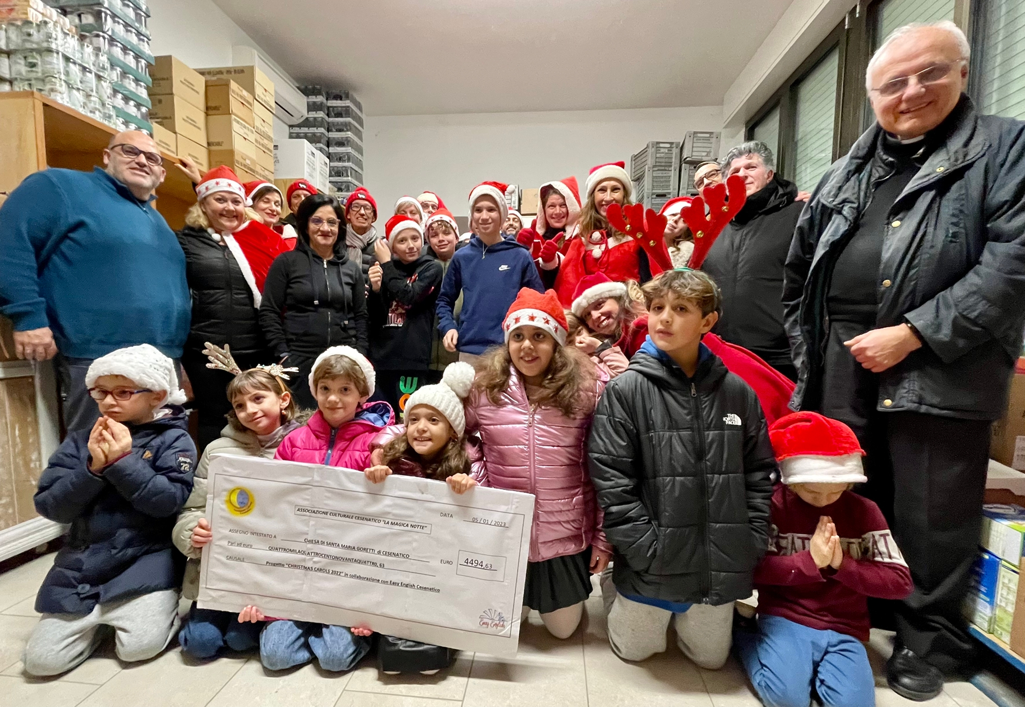 “Christmas Carols” raccoglie 4.494 euro per le famiglie bisognose!