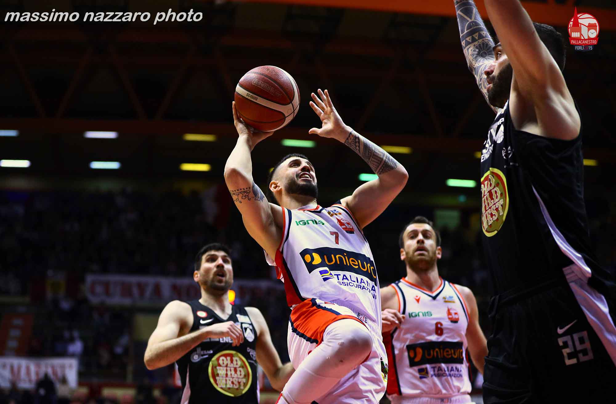 Basket, corazzata Unieuro blinda la regular season