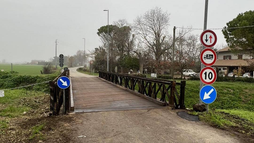 A Sala via alla demolizione del ponte di via Vetreto