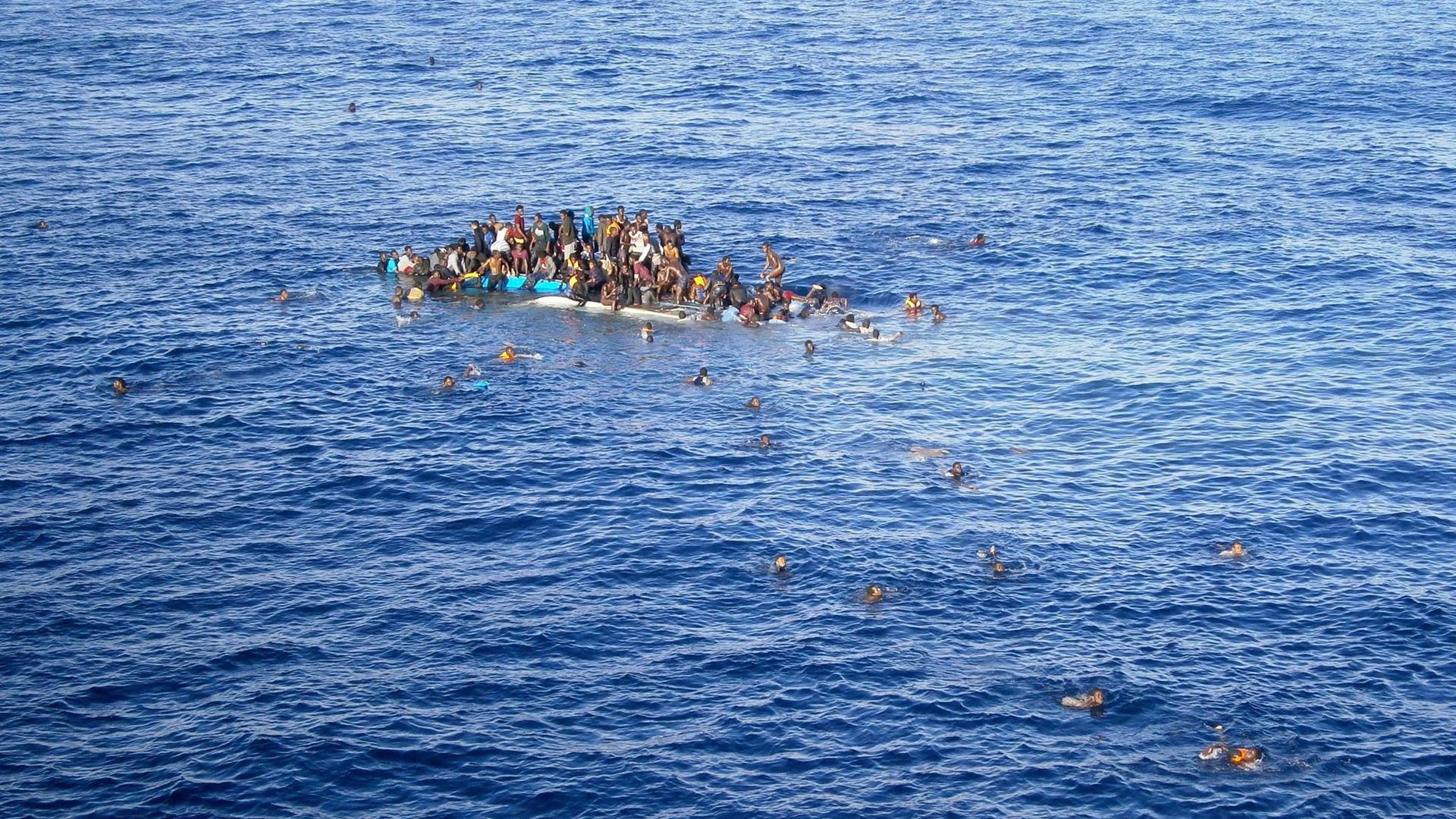 Mercoledì al porto di Ravenna attesa una nuova nave carica di profughi