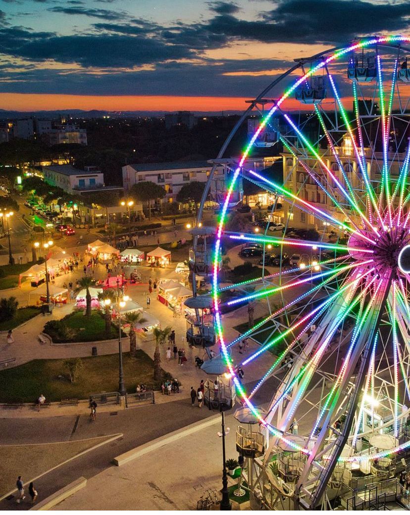 È tornata la ruota panoramica di Cesenatico