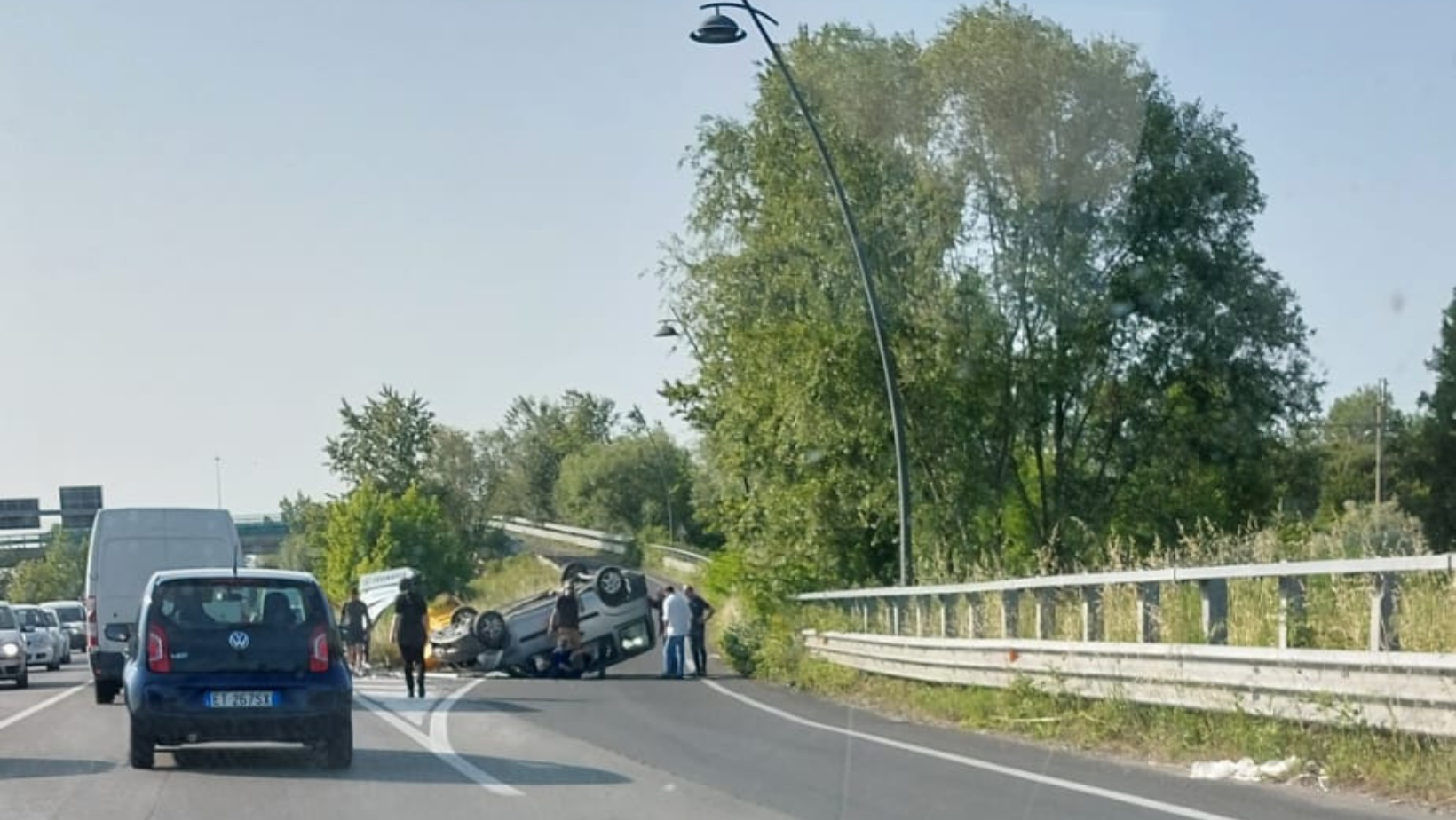 Carambola per due anziani in statale