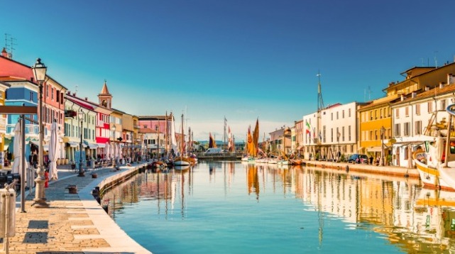 porto canale cesenatico