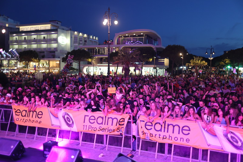 Notte Rosa, Cesenatico nella notte più lunga dell’estate LE FOTO