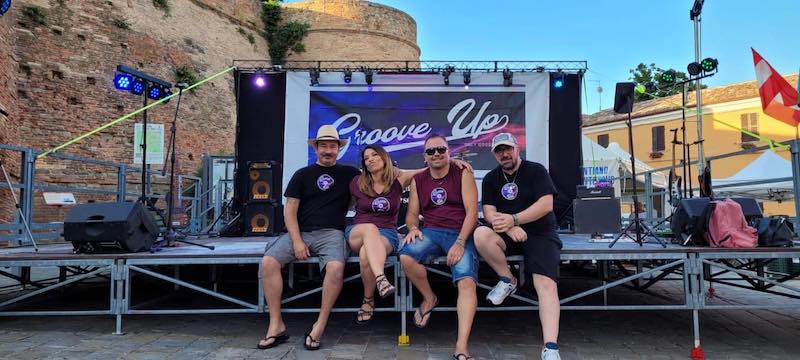 A Villamarina Eventi i Groove up band