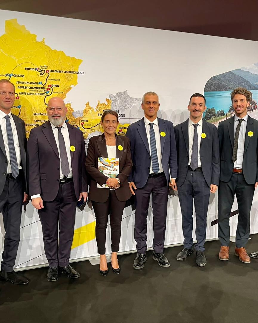 Tour de France, il villaggio di tappa in zona stadio