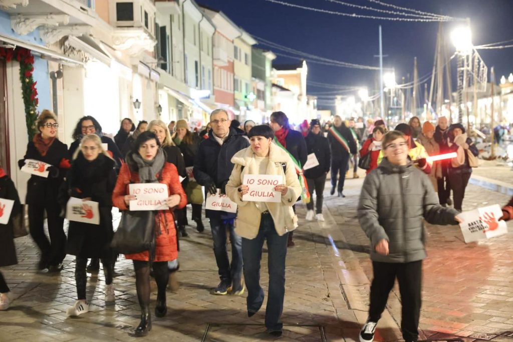 sfilata violenza donne