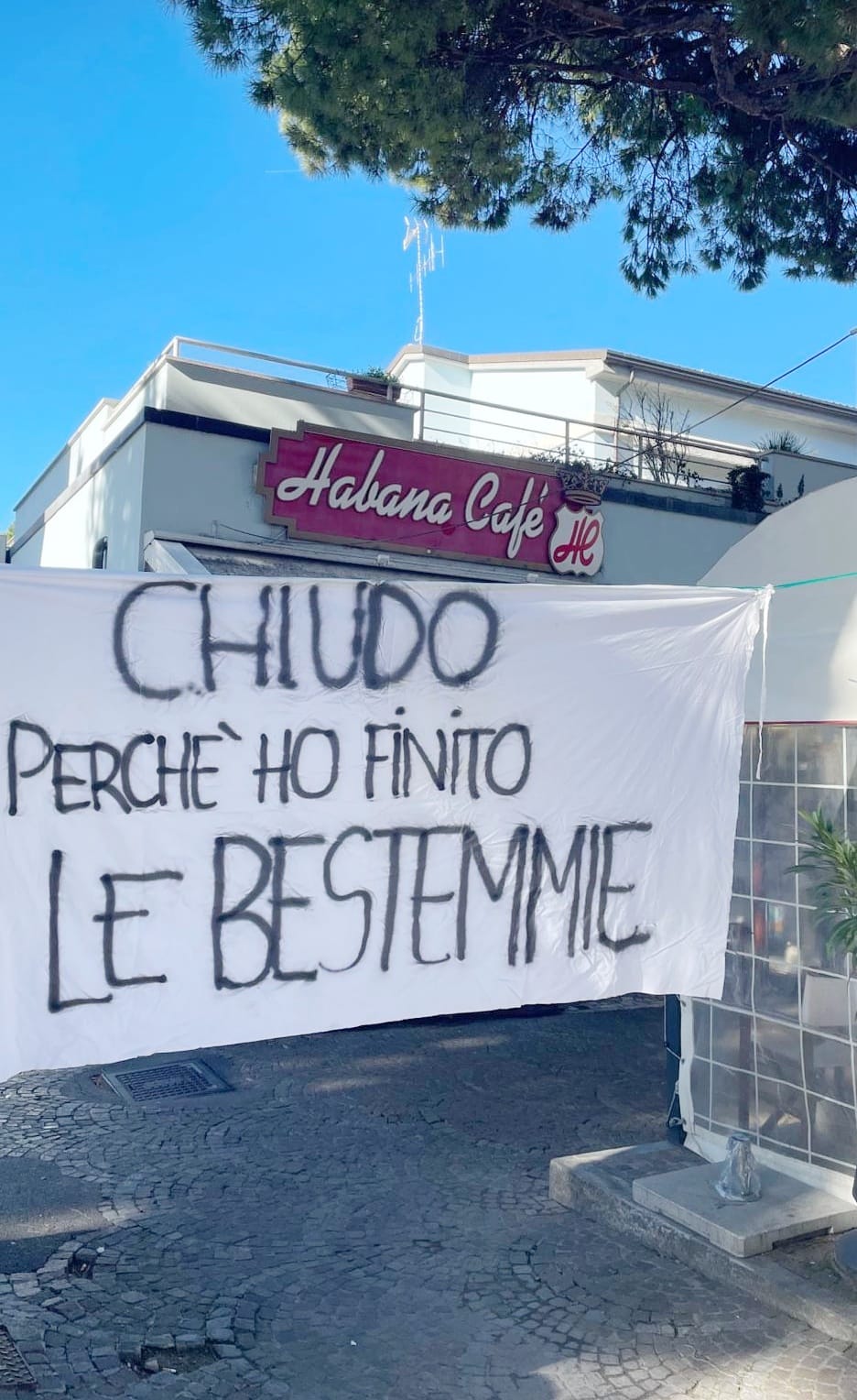 Dopo 23 anni Giulio Battistini dice addio all’Habana Cafe