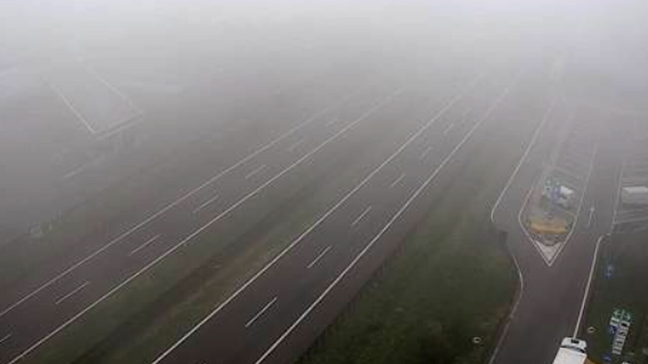 Incidenti per la nebbia: chiusa la A1 fra Piacenza e Parma in direzione Bologna