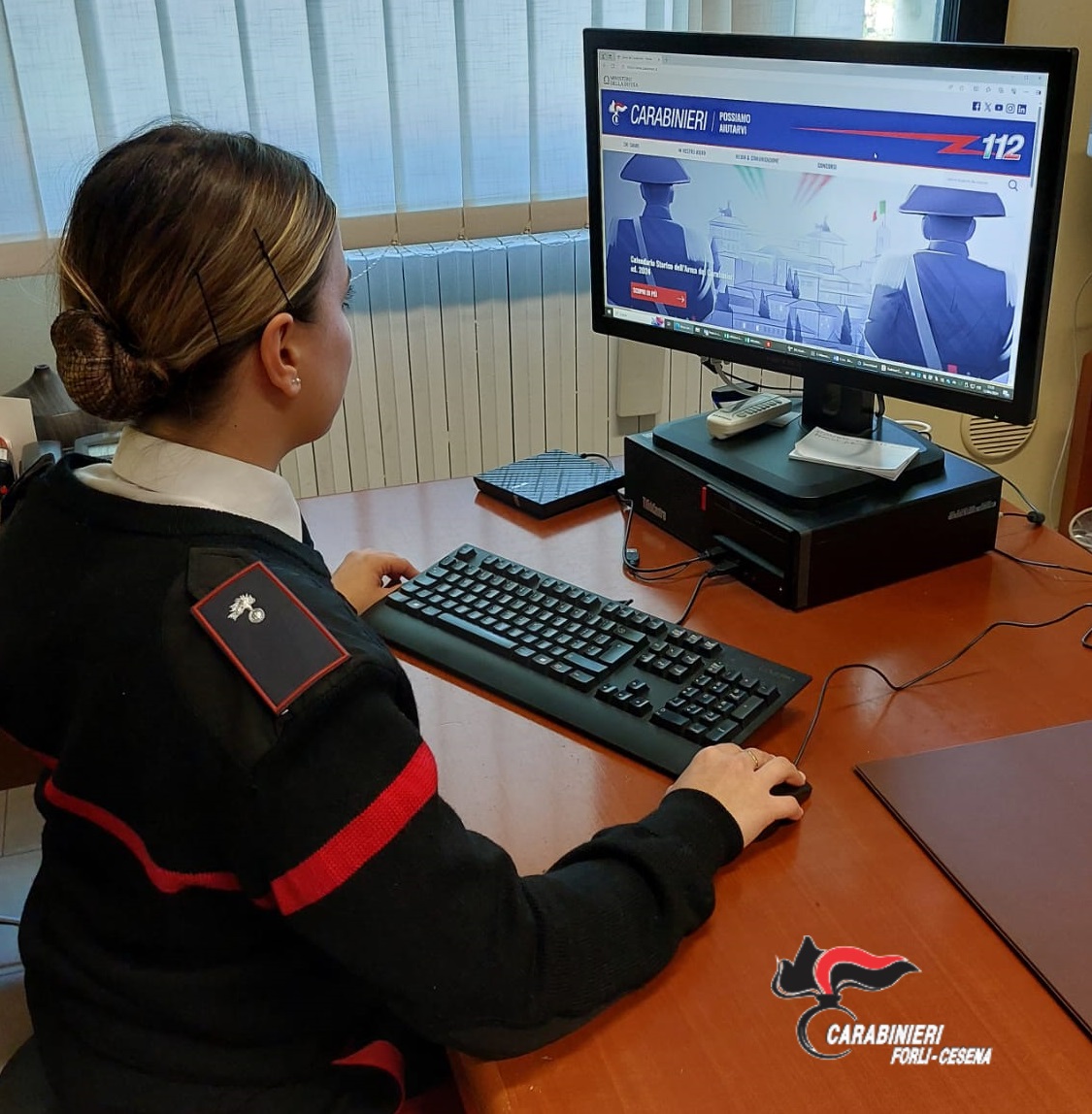 Tenta la truffa del telefono rotto, 20enne denunciato dai Carabinieri