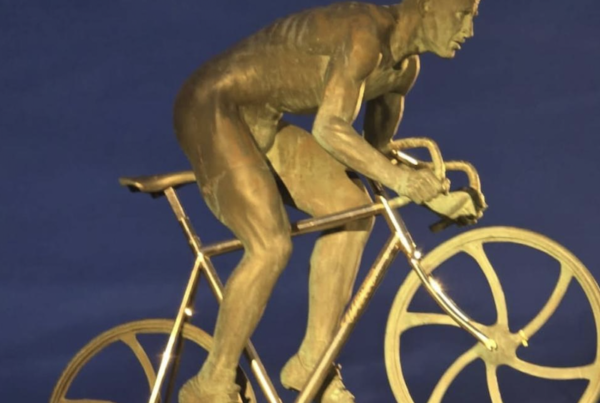 statua marco pantani