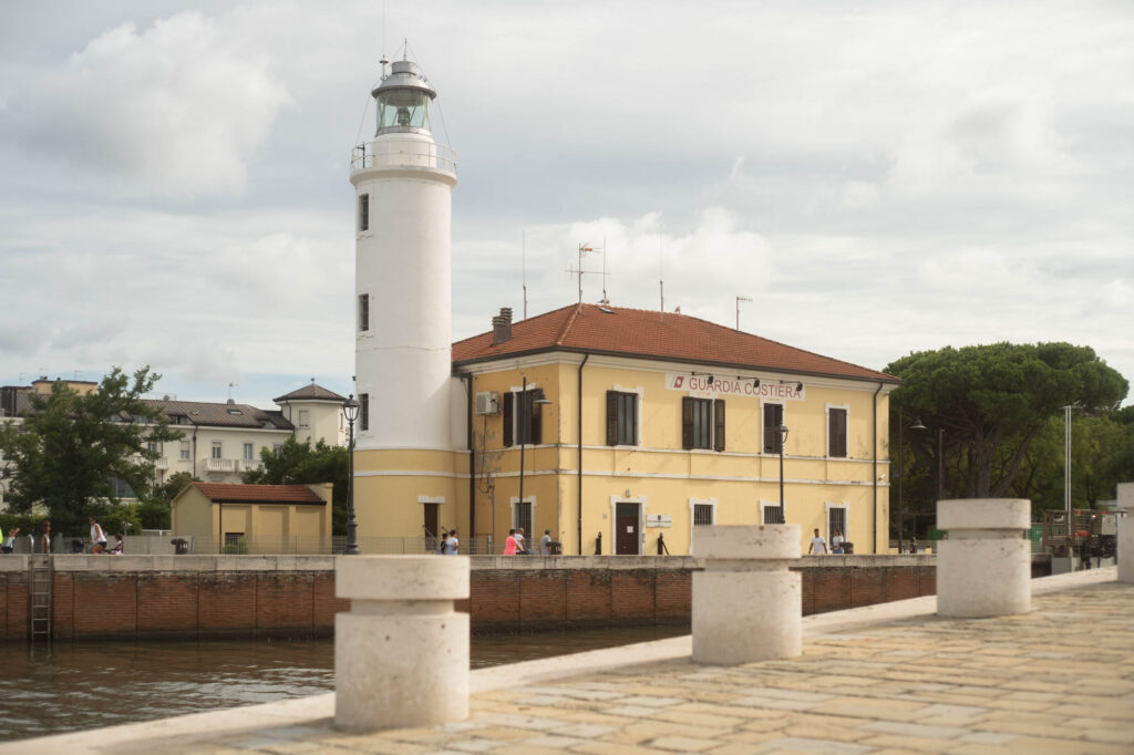Guardia costiera cesenatico faro