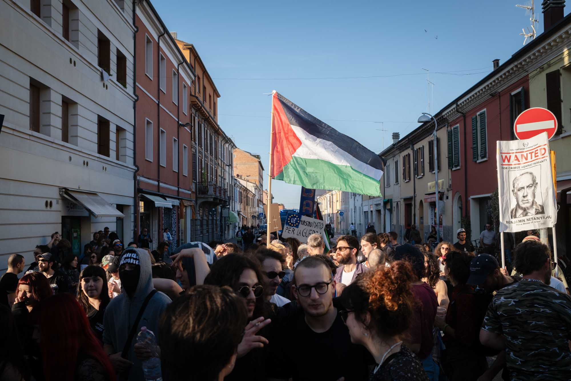 Manifestazione Pro Gaza manda in tilt il traffico a Bologna