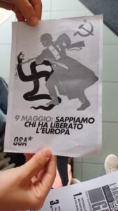 Manifestanti//liceo Ferrari