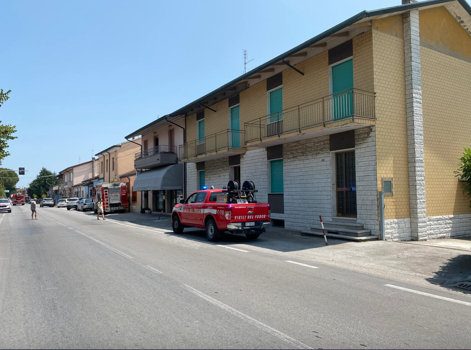 Villa Casone, Polizia immobilizza un uomo con il Taser